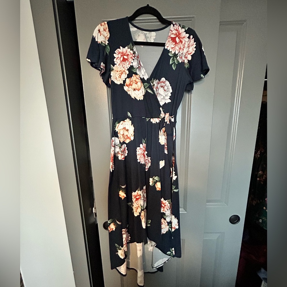 Floral, wrap-style, hi/low dress with ruffle sleeves